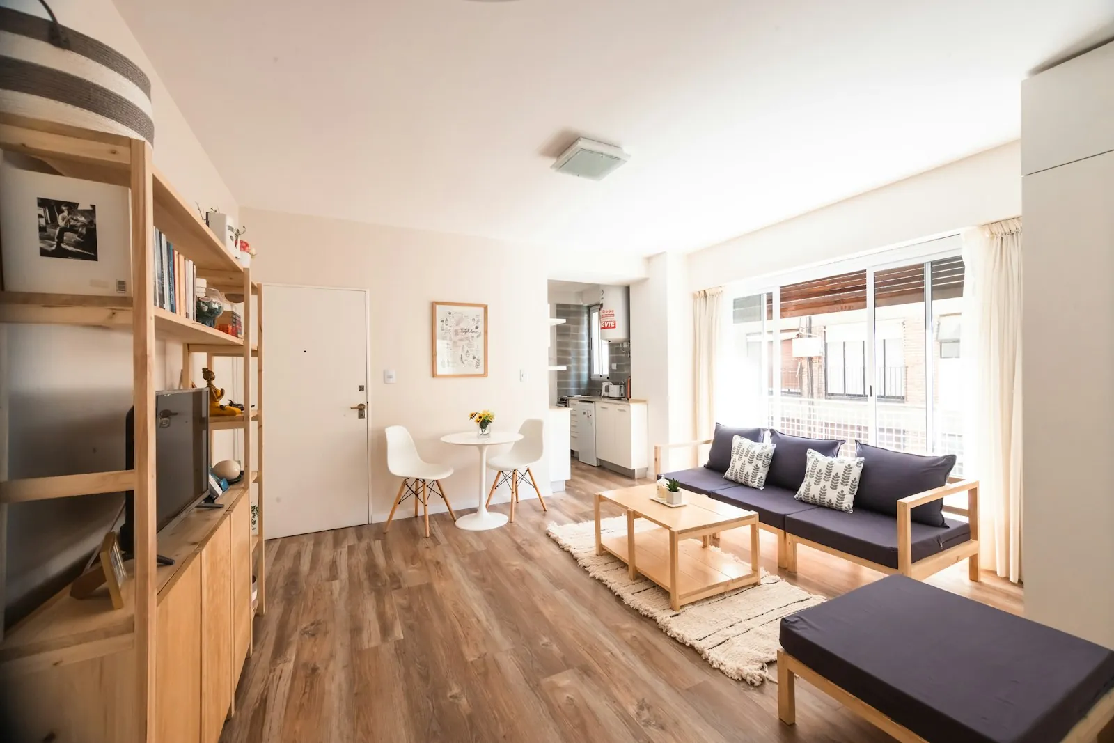 Contractor consultation on a century home renovation — vetting conversation